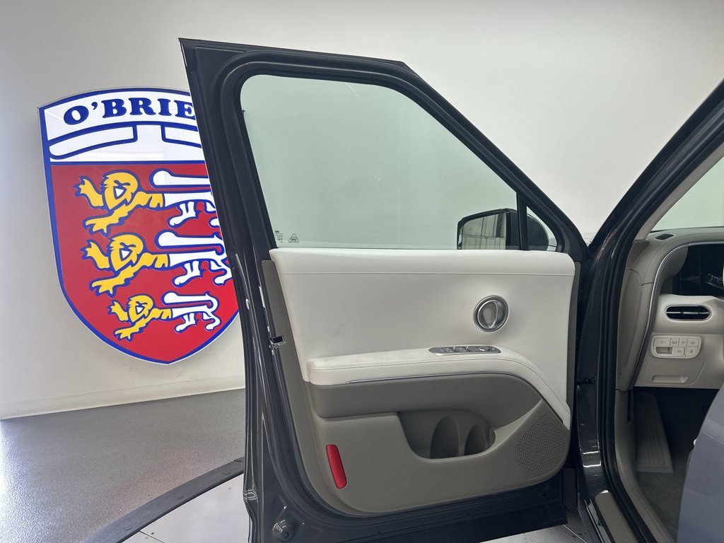 New 2026 Gray Pearl Hyundai SEL 8P image 14