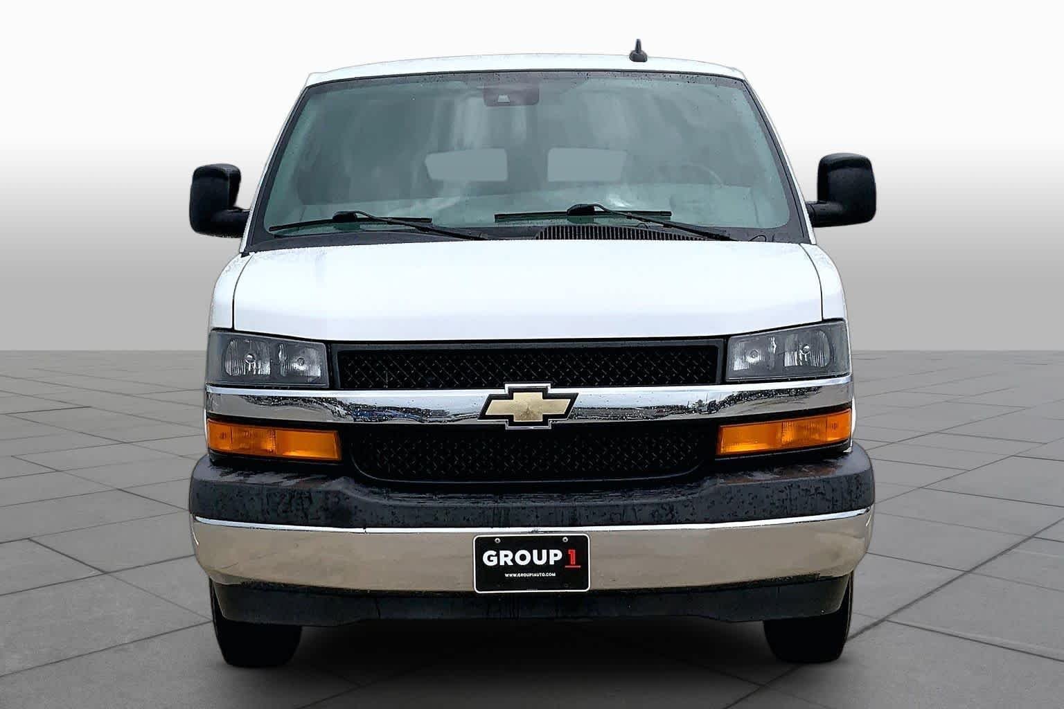 Used 2020 Summit White Chevrolet LT image 4
