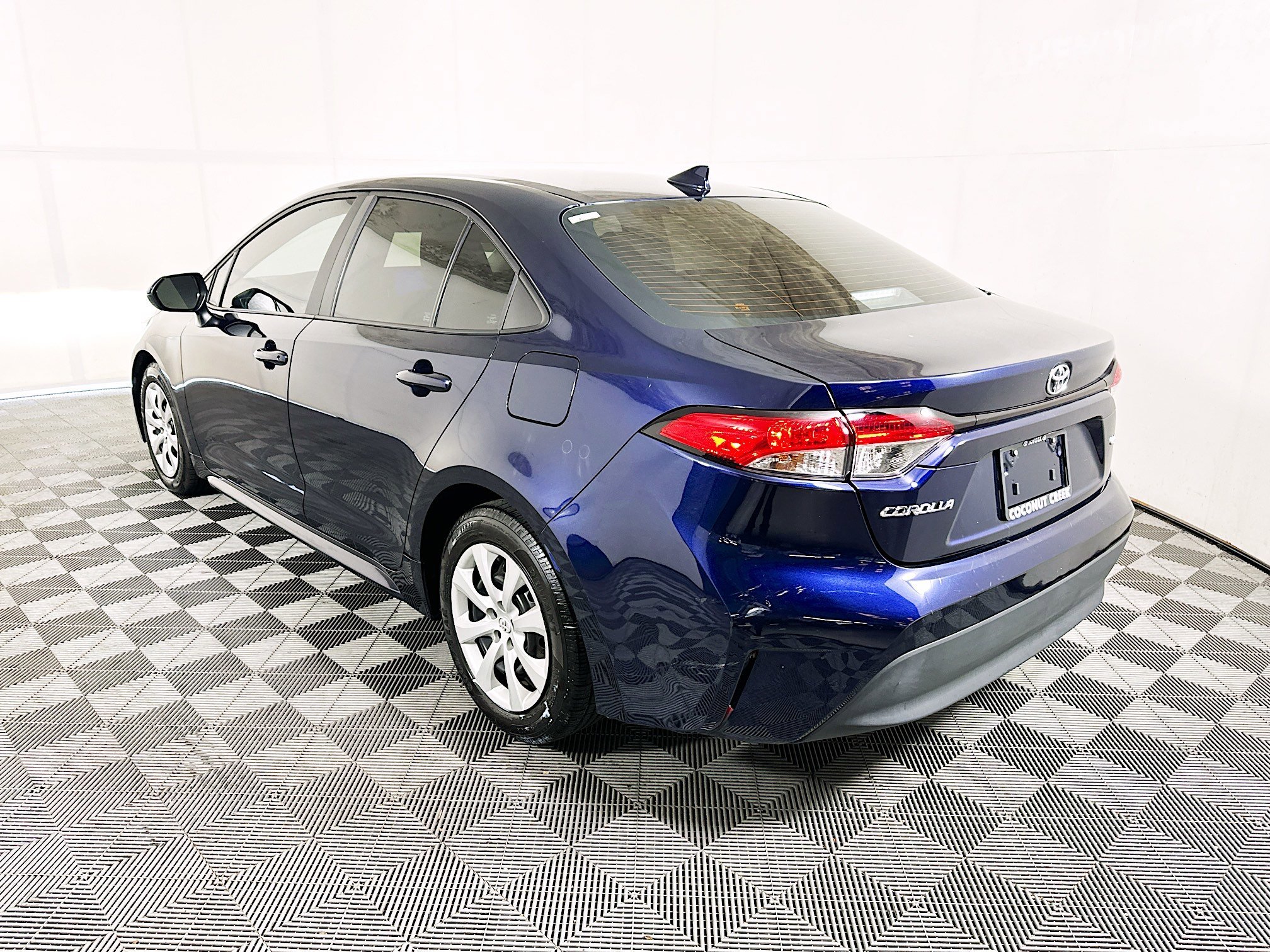 Used 2025 Blueprint Toyota LE image 5