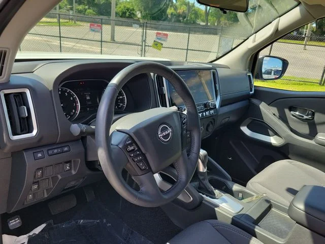 Used 2025 White Nissan SV image 9
