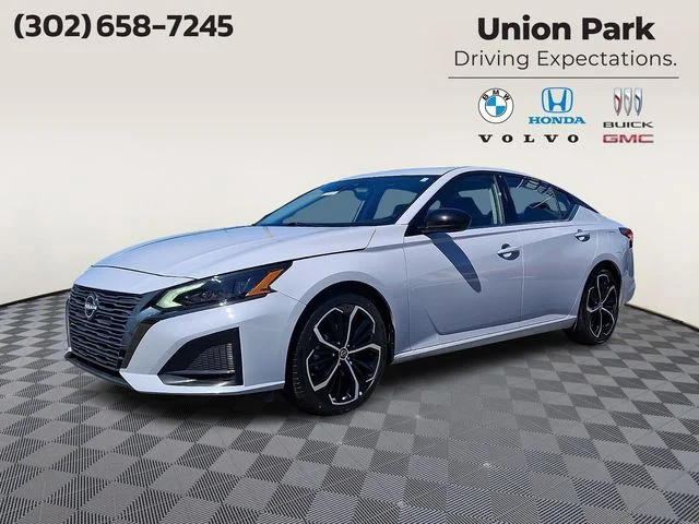 2024 Nissan Altima 2.5 SR