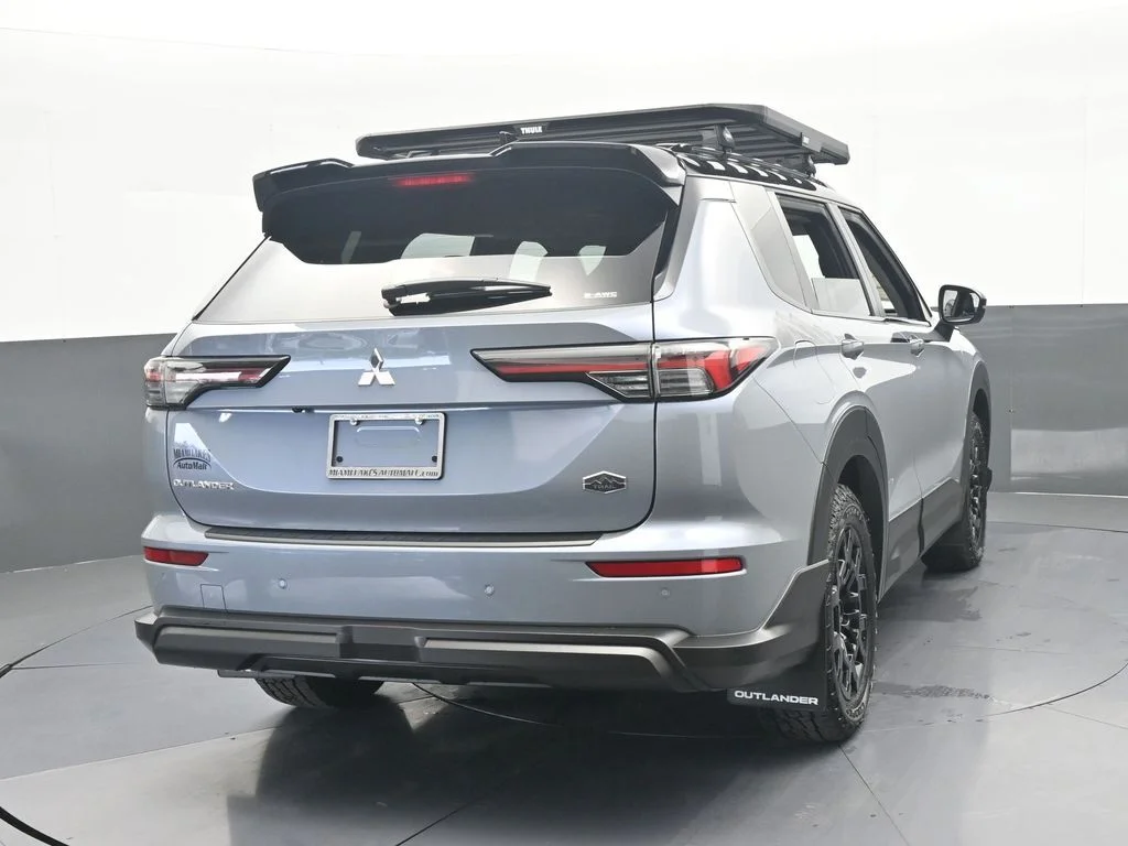 New 2025 Gray Metallic Mitsubishi Trail Edition image 5
