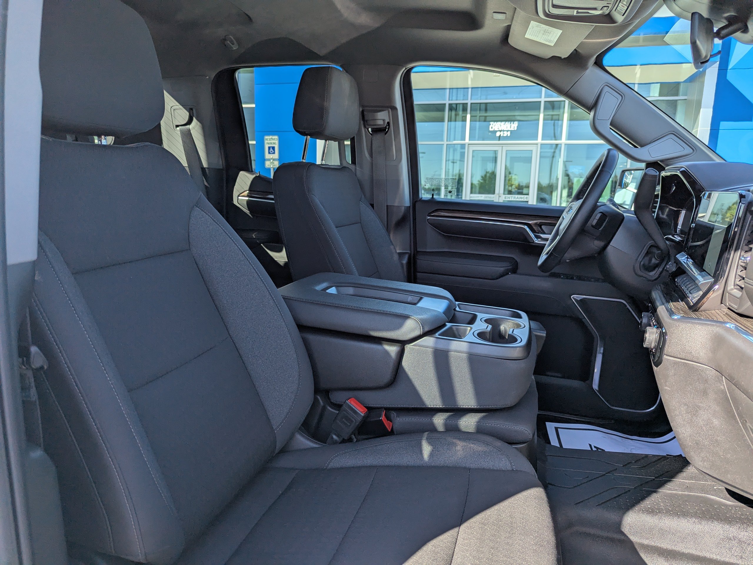 2024 Chevrolet Silverado 1500 RST - Photo 41