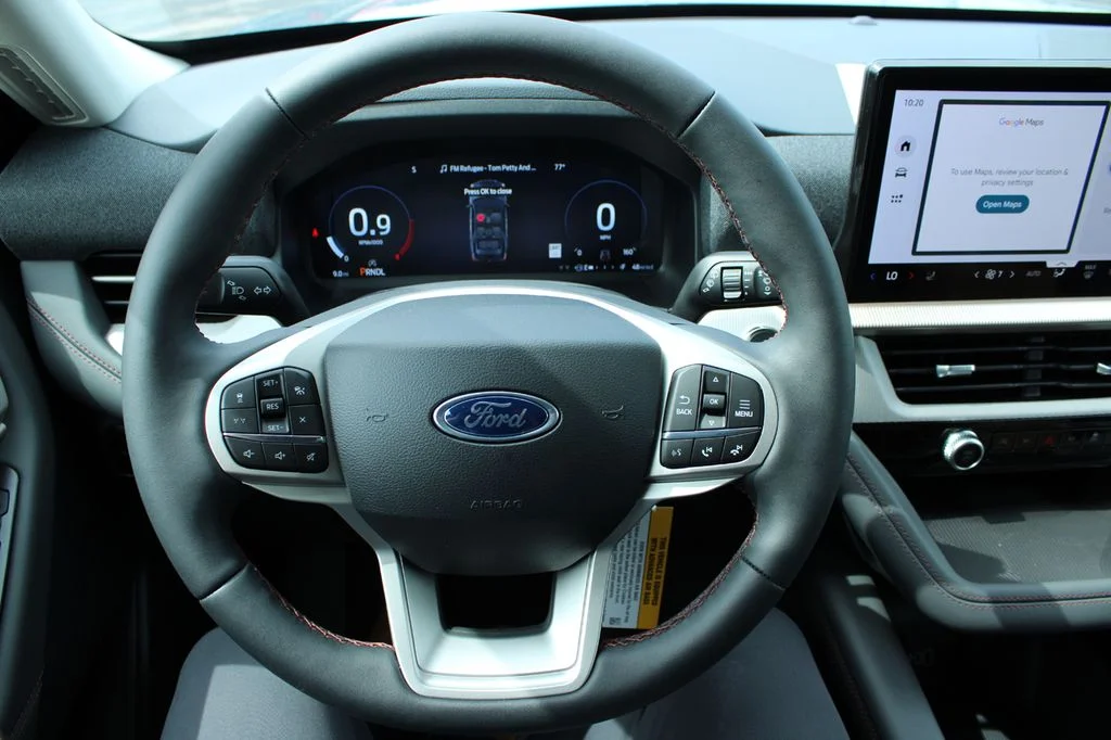 New 2026 Vapor Blue Metallic Ford Active image 40
