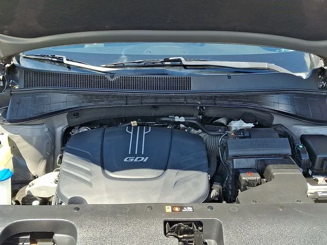 Used 2016 Silver Kia LX image 29