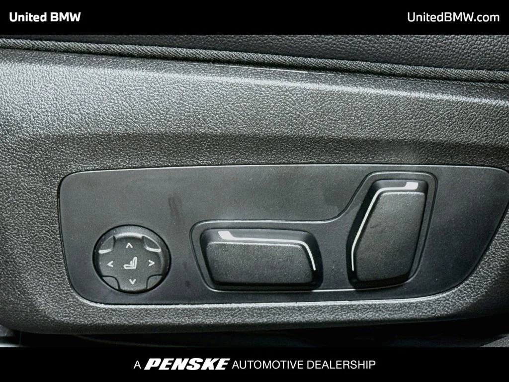 Used 2026 Skyscraper Grey Metallic BMW 330i image 4