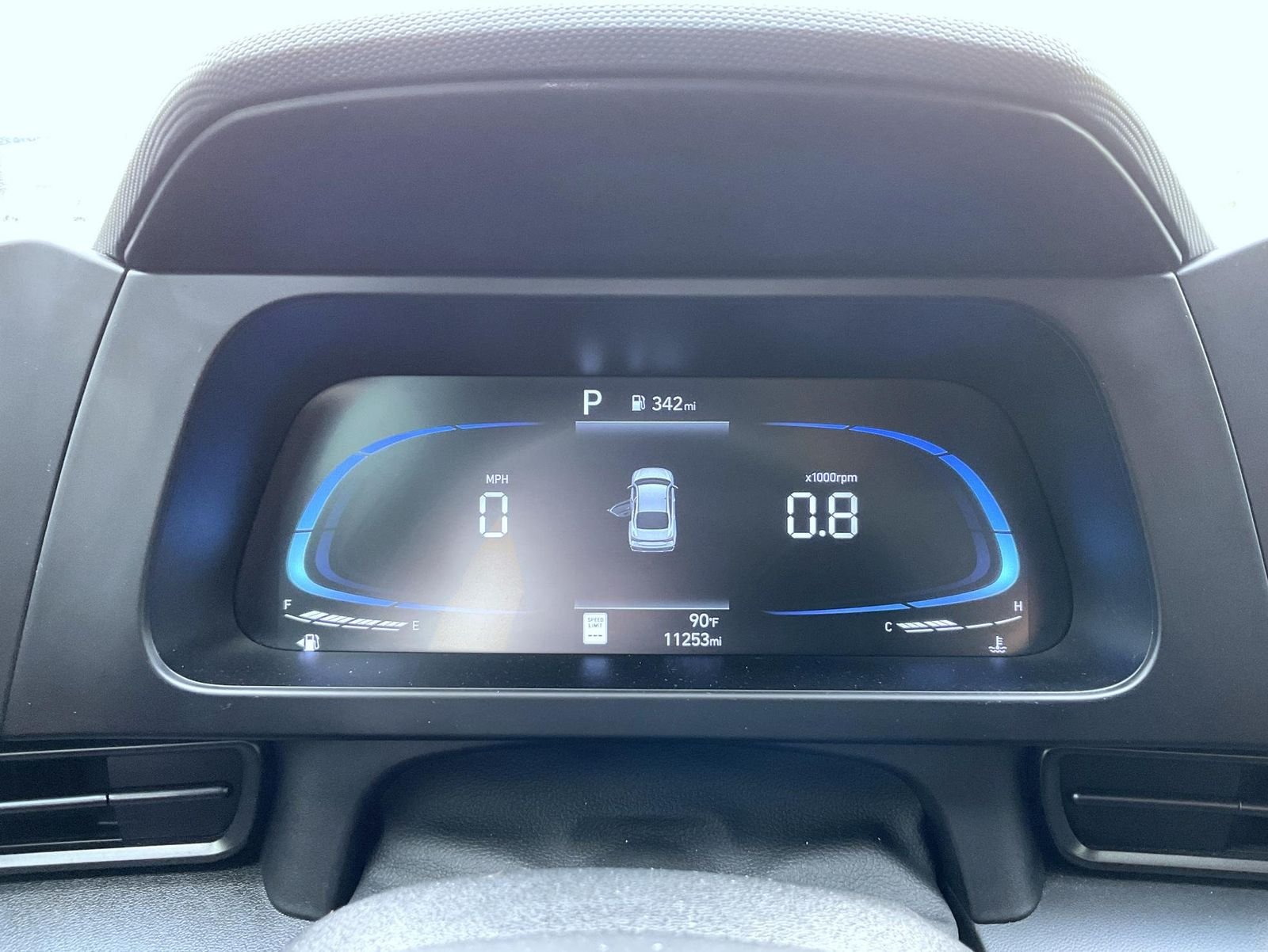 2025 Hyundai Elantra SEL - Photo 12