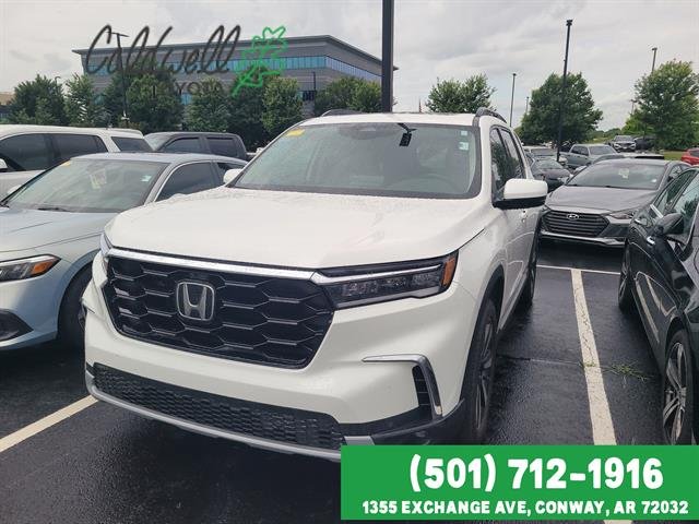 2024 Honda Pilot Touring AWD's photo