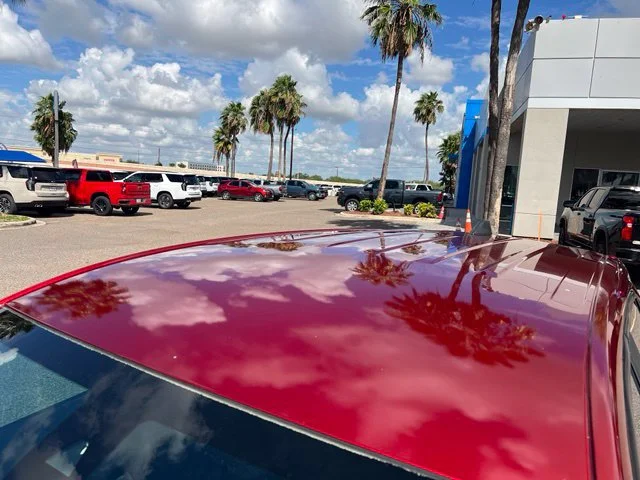 Used 2023 RADIANT RED TINTCOAT Chevrolet LT image 7