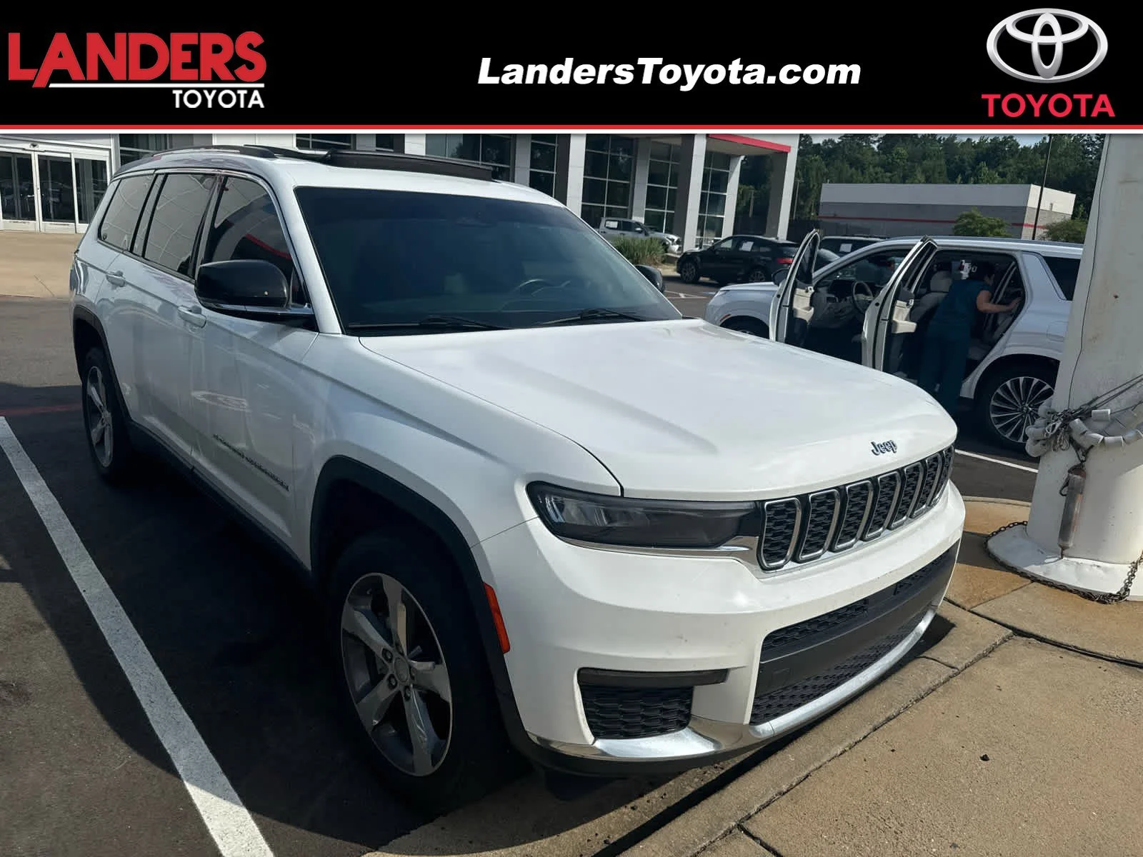 2021 Jeep Grand Cherokee L Limited's photo