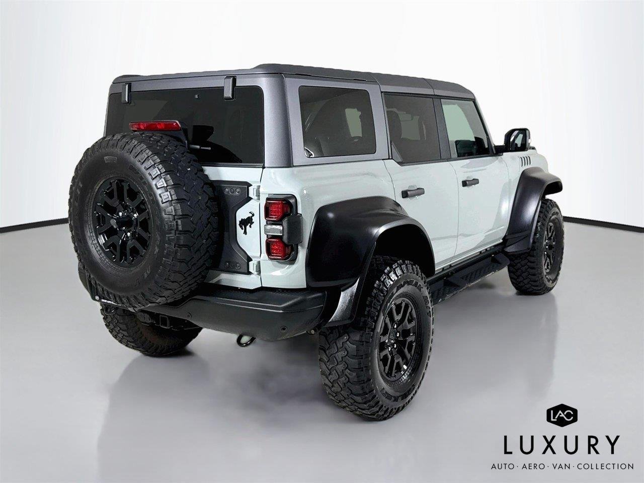 Used 2023 Cactus Gray Ford Raptor image 6