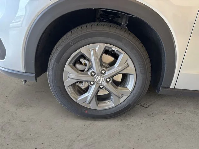 New 2027 Silver Honda LX image 15