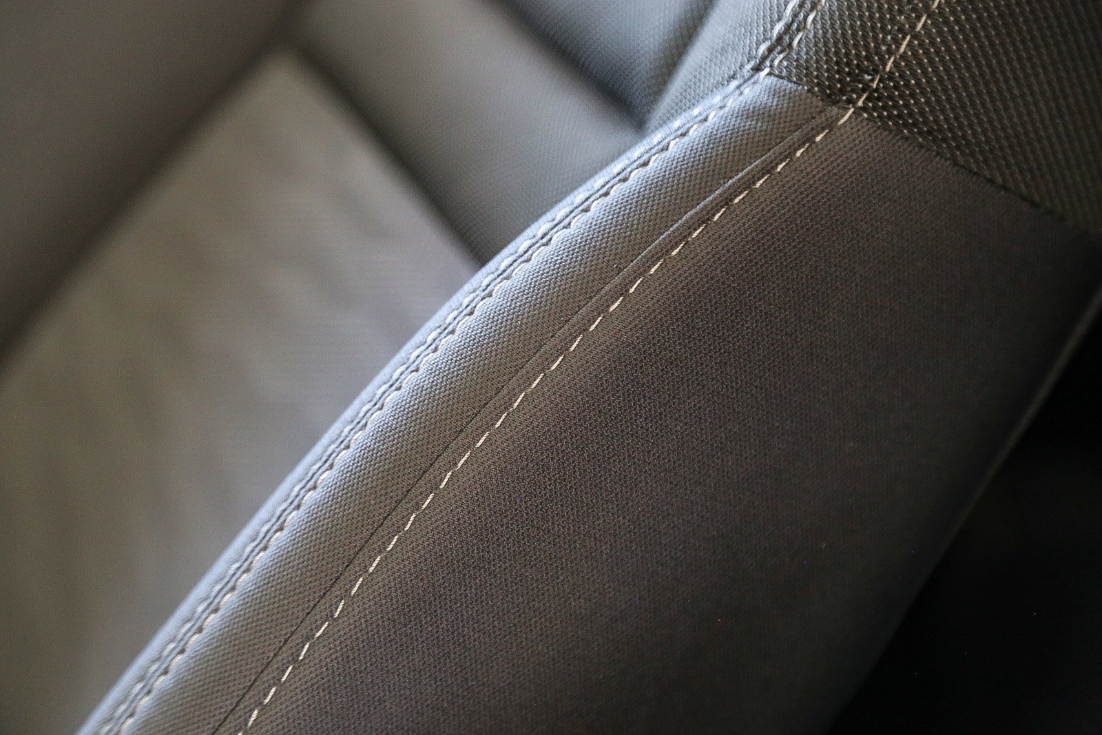 2023 Nissan Frontier SV - Photo 24