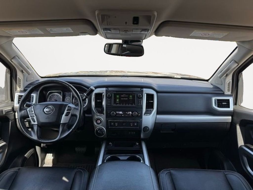 Used 2019 Gray Nissan PRO-4X image 13