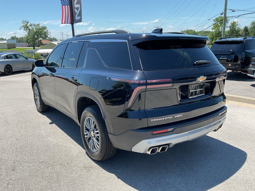 Used 2025 Mosaic Black Metallic Chevrolet AWD LT image 7