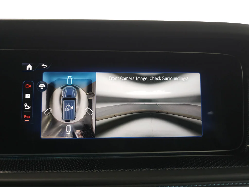 Used 2025 MANUFAKTUR South Sea Blue Magno Mercedes-Benz G 580 image 19