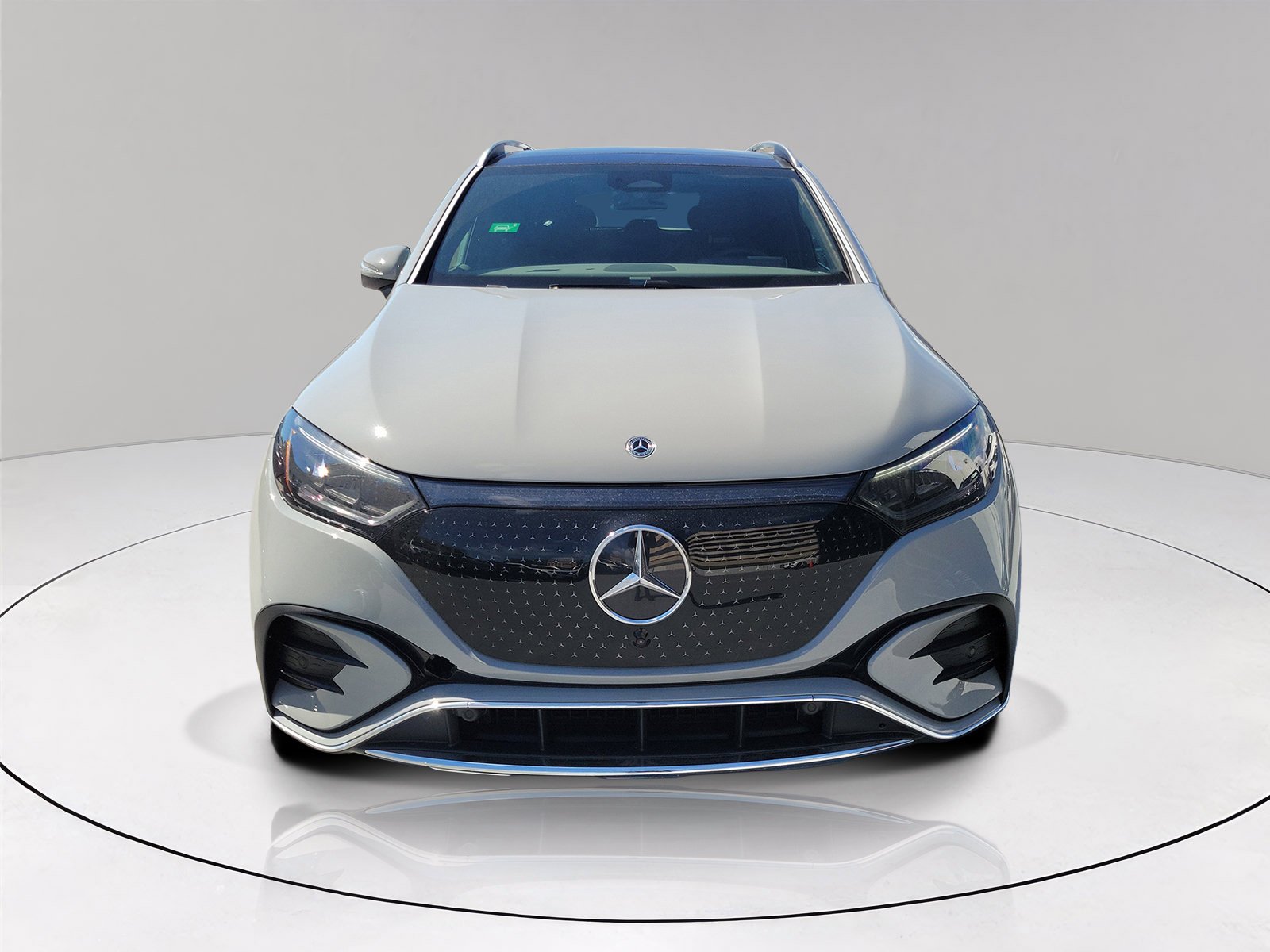 New 2027 MANUFAKTUR Alpine Grey Mercedes-Benz EQE 320 image 29