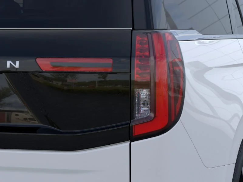 New 2026 Oxford White Ford Platinum® image 34
