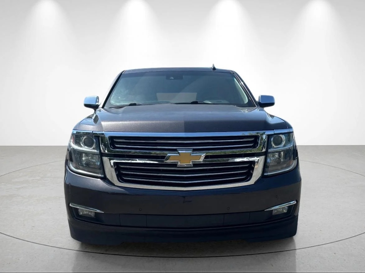 Used 2017 Tungsten Metallic Chevrolet Premier image 8