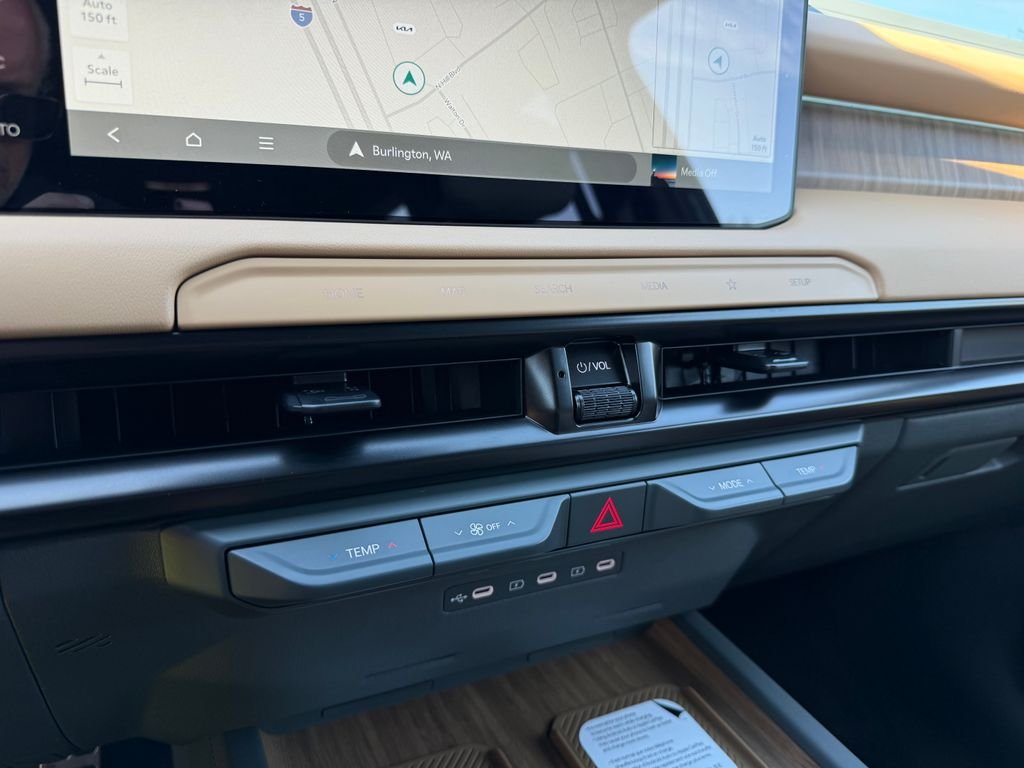 New 2027 Ebony Black Kia X-LINE SX image 30