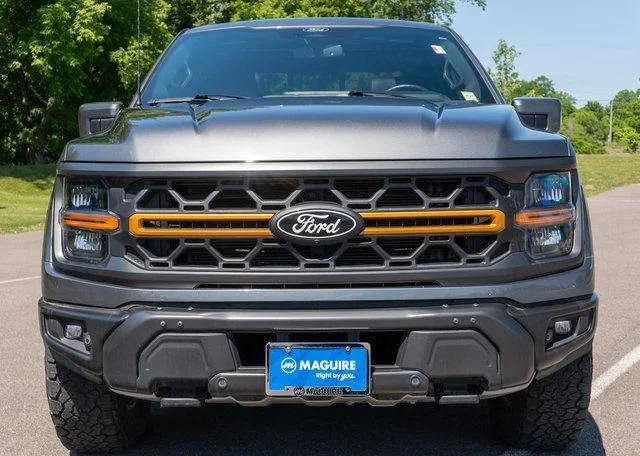 Used 2025 Gray Ford Tremor image 3
