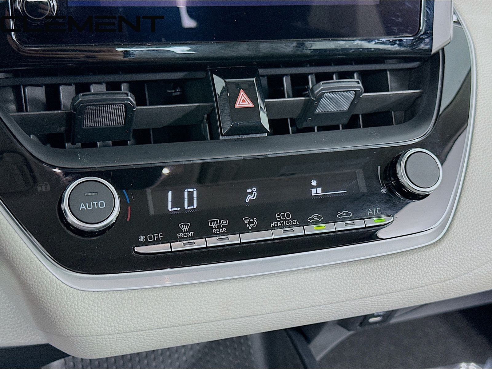 2026 Toyota Corolla LE - Photo 22