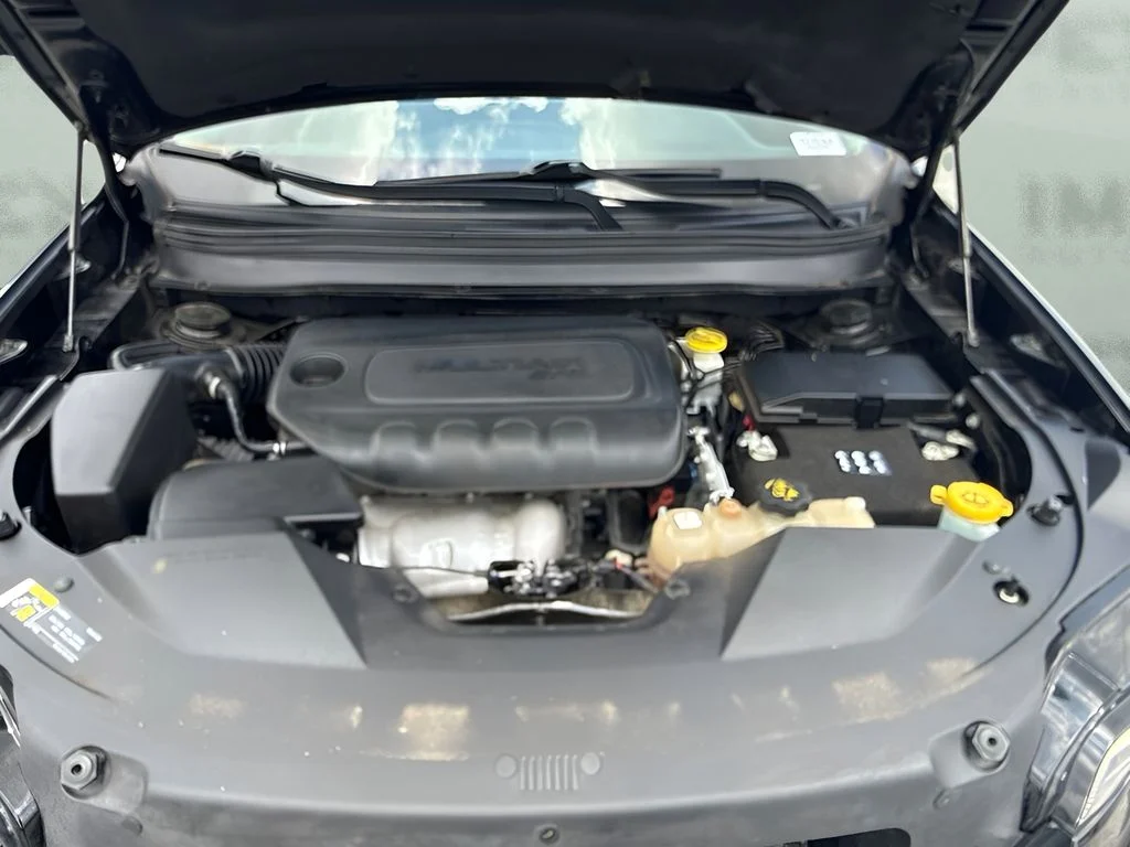 Used 2021 Black Jeep Latitude Plus image 24