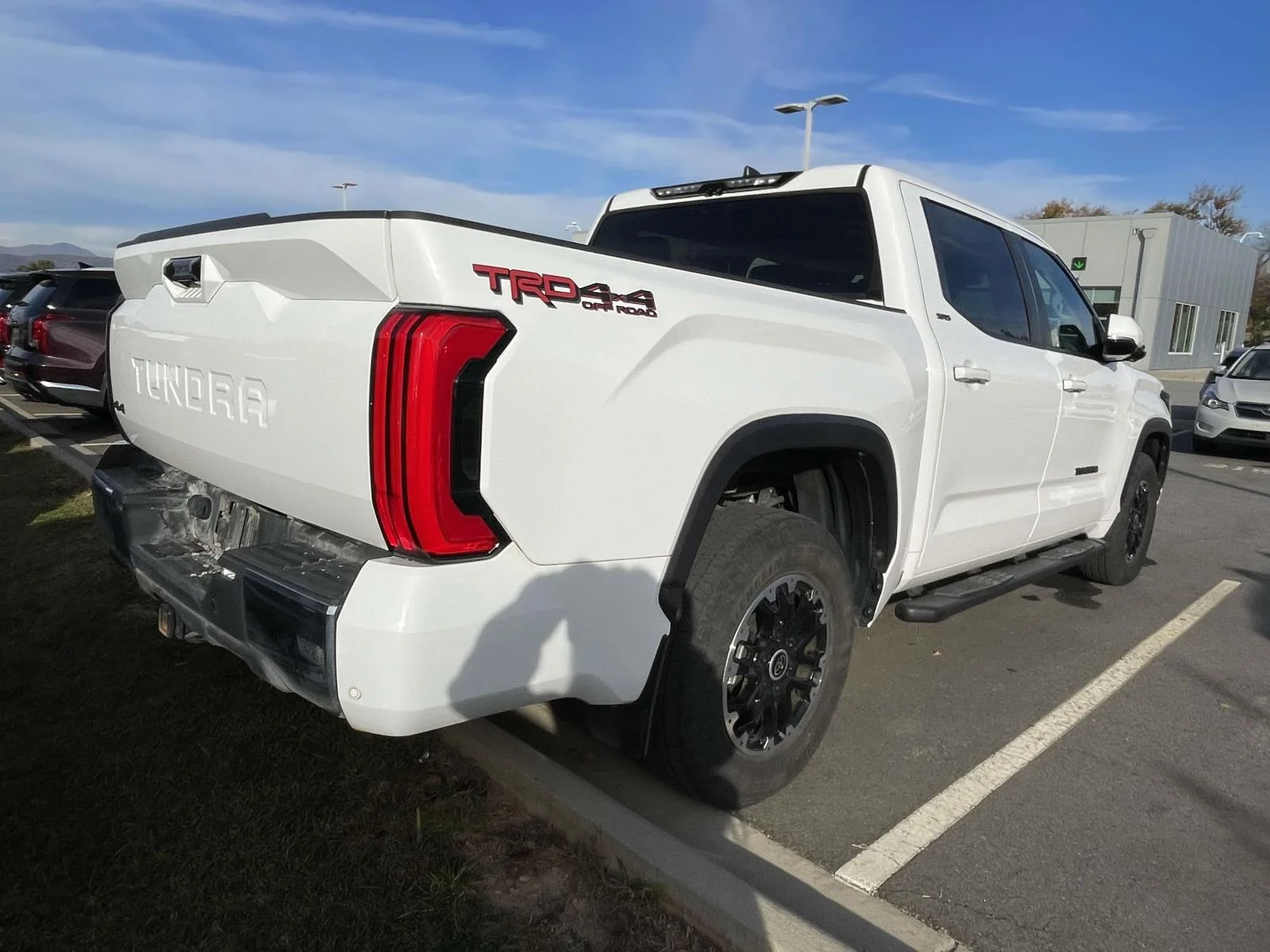 Used 2024 Ice Cap Toyota SR5 image 4