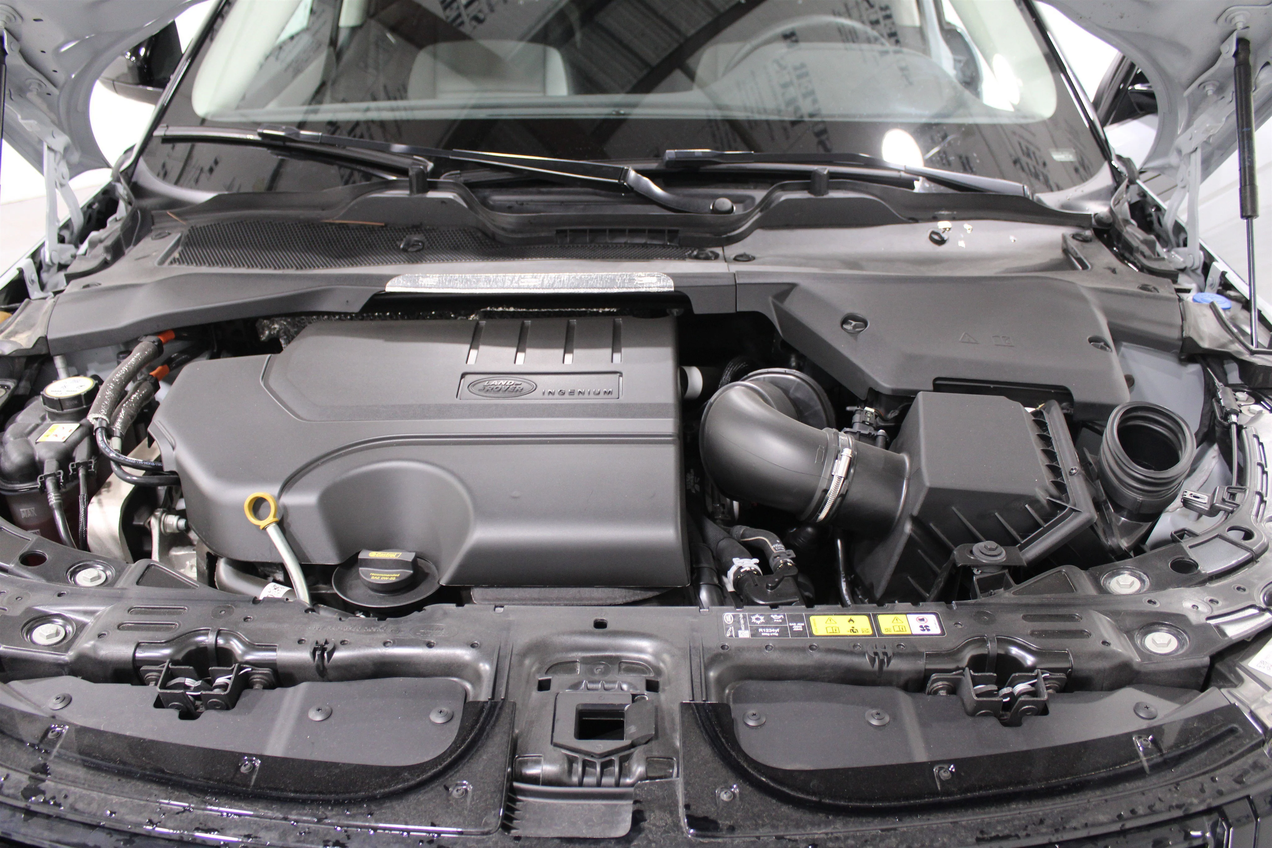 2024 Land Rover Range Rover Evoque Dynamic SE - Photo 35