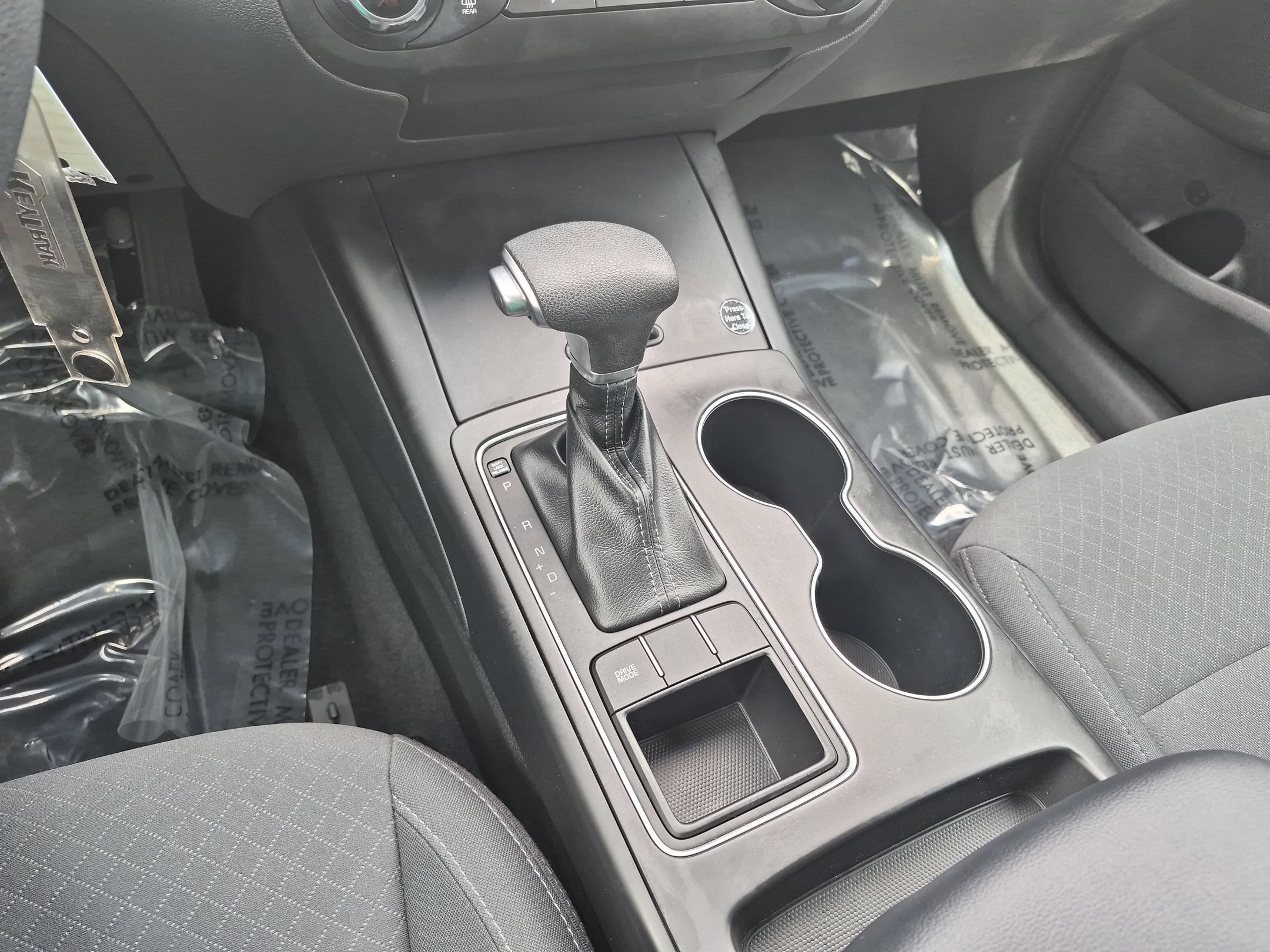 Used 2019 Sangria Kia LX image 20