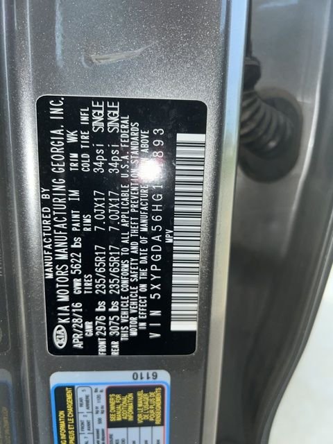 2017 Kia Sorento LX - Photo 11