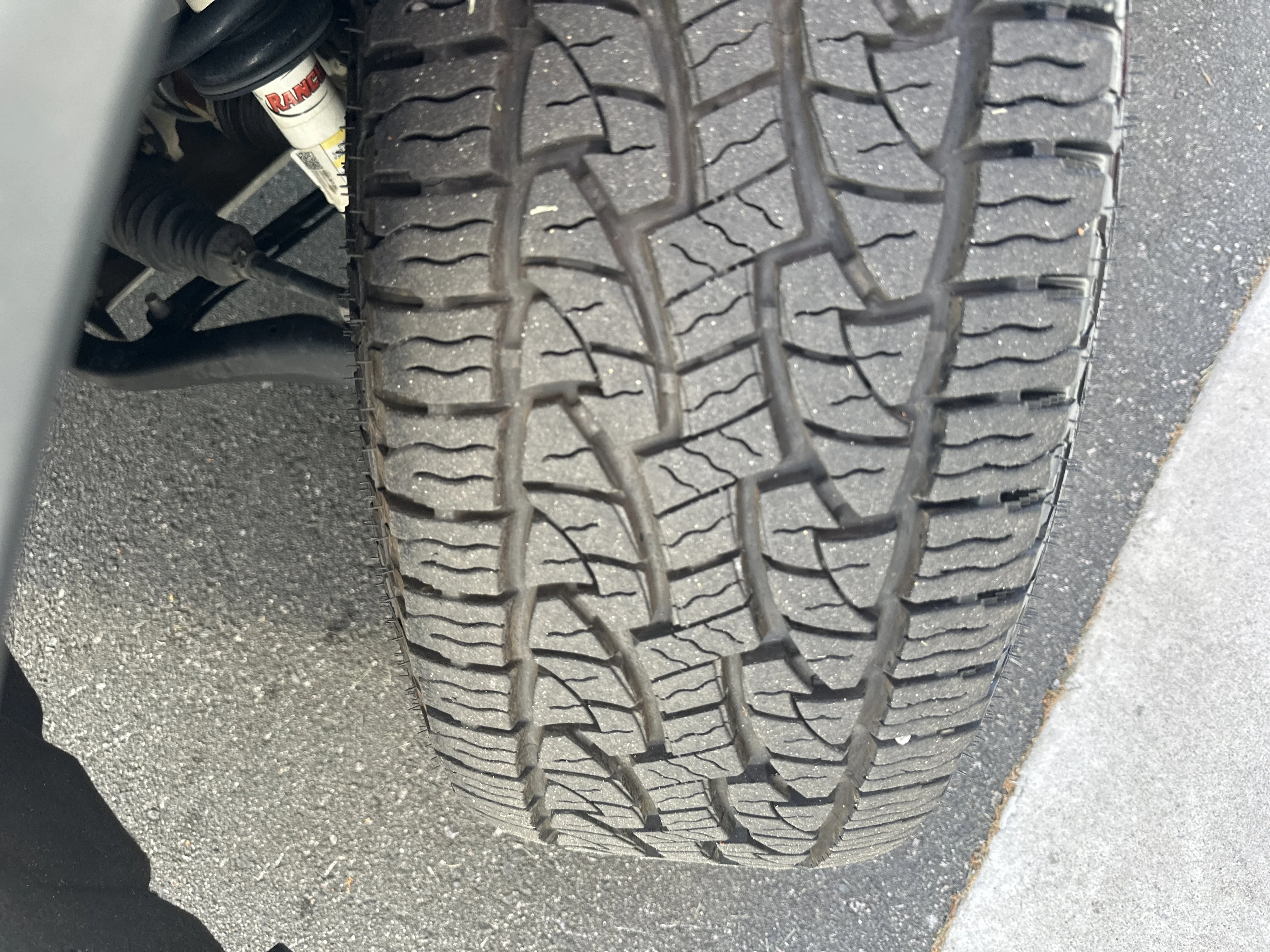 Used 2019 Satin Steel Metallic GMC SLT image 32
