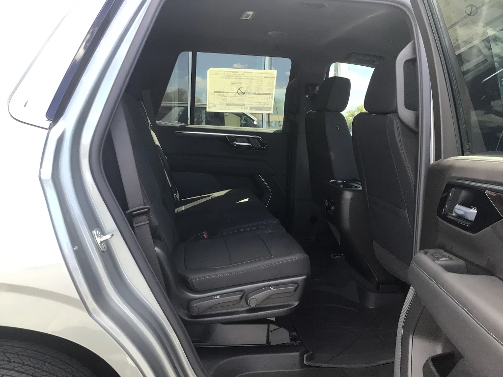 2026 Chevrolet Tahoe LS - Photo 8