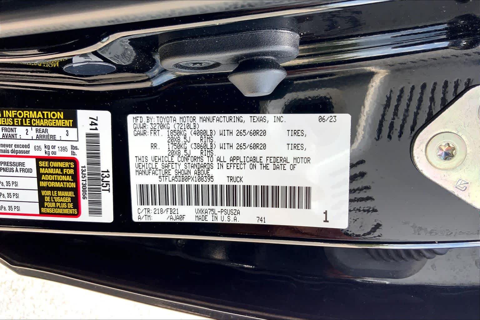 Used 2023 Midnight Black Metallic Toyota SR5 image 36