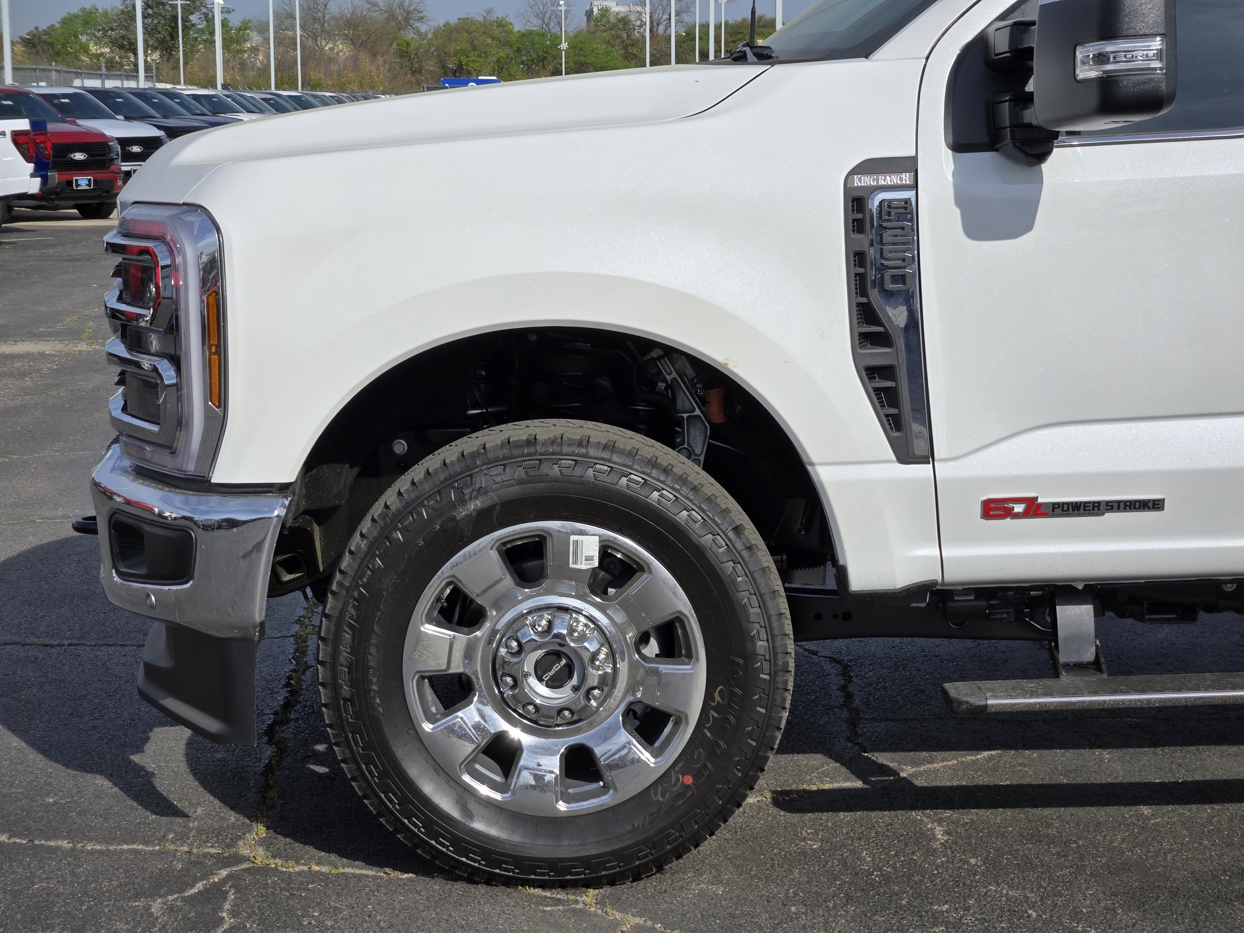 New 2026 Star White Ford F-250 King Ranch image 6