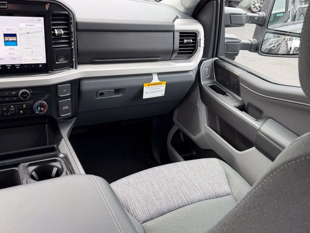 New 2027 Carbonized Gray Metallic Ford F-250® XLT image 20