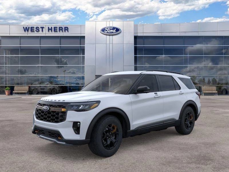 New 2026 Space White Metallic Ford Tremor® image 2