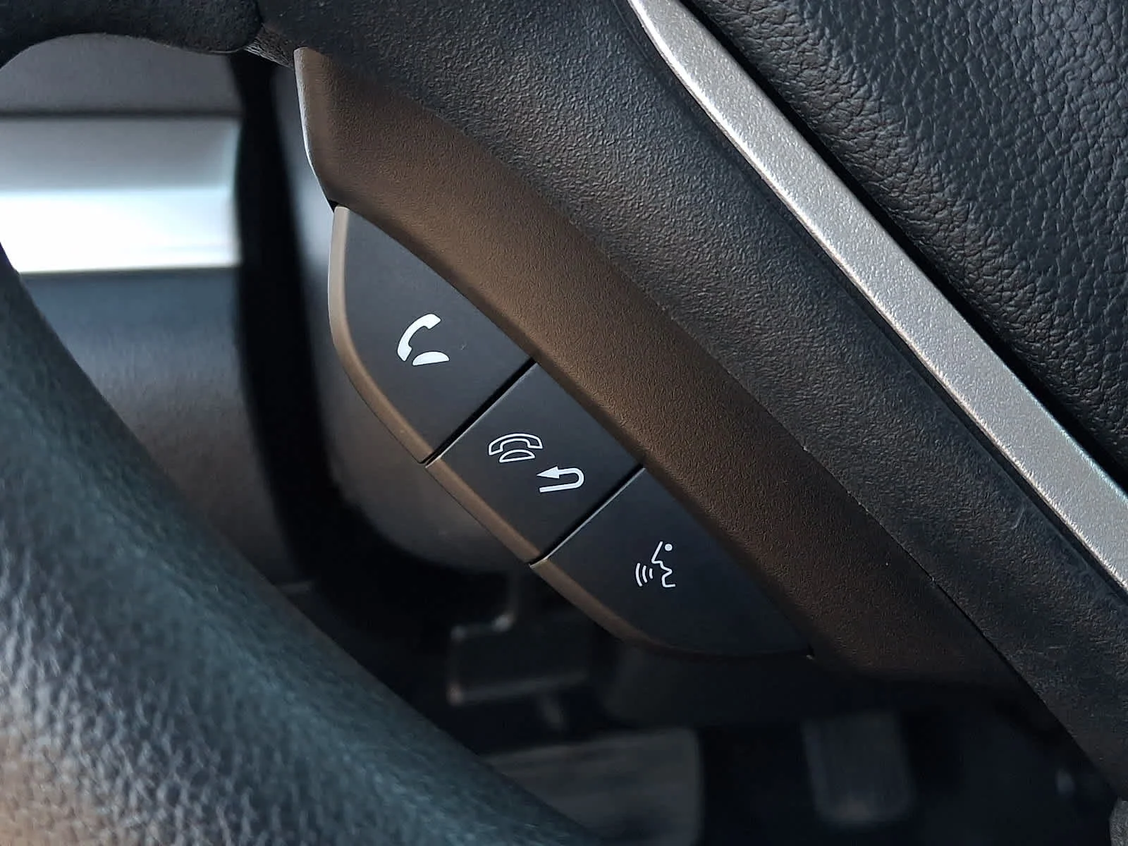 Used 2016  Honda EX image 27