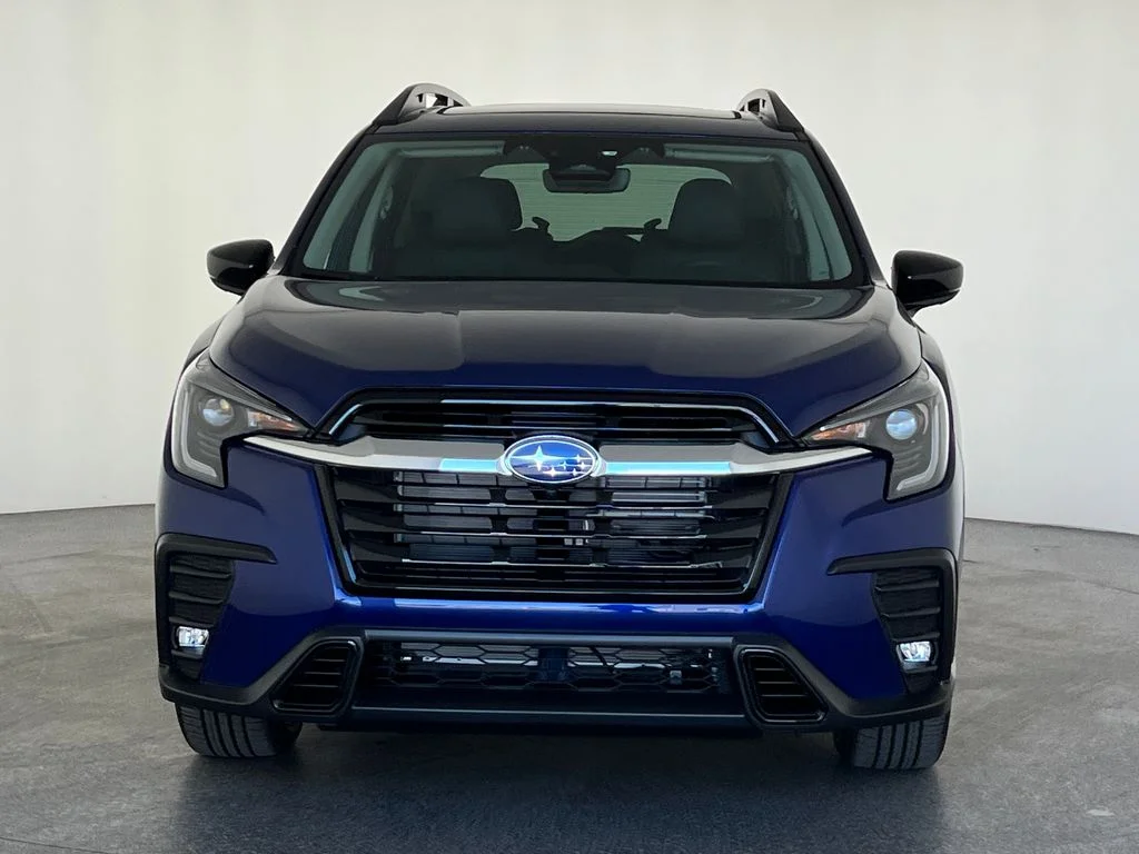 New 2026 SAPPHIRE BLUE PEARL Subaru Limited 7-Passenger image 10