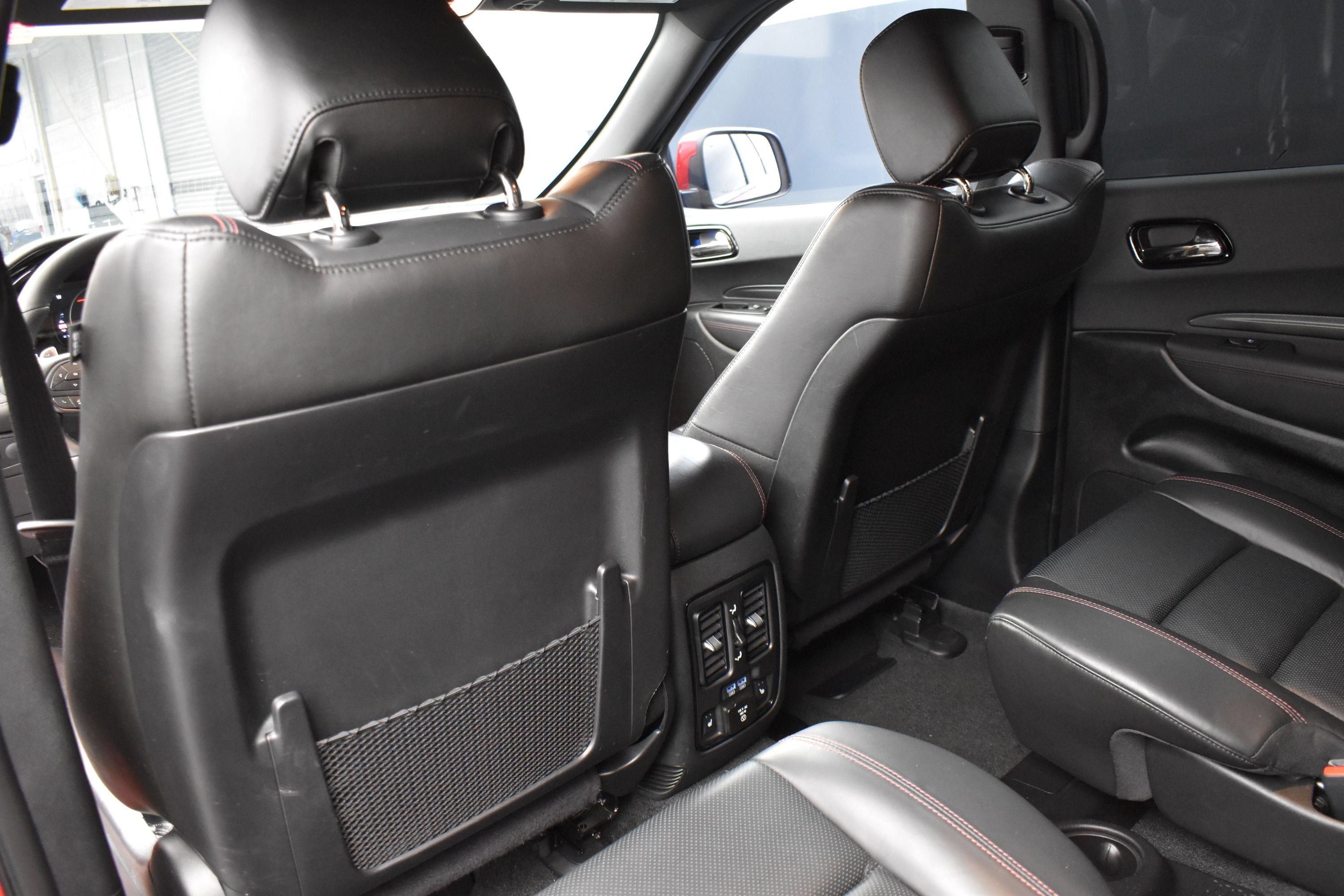 Used 2022 Redline 2 Coat Pearl Dodge R/T image 9