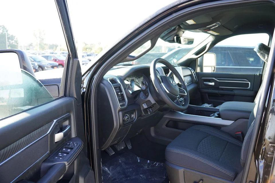 2026 RAM 2500 Big Horn - Photo 10