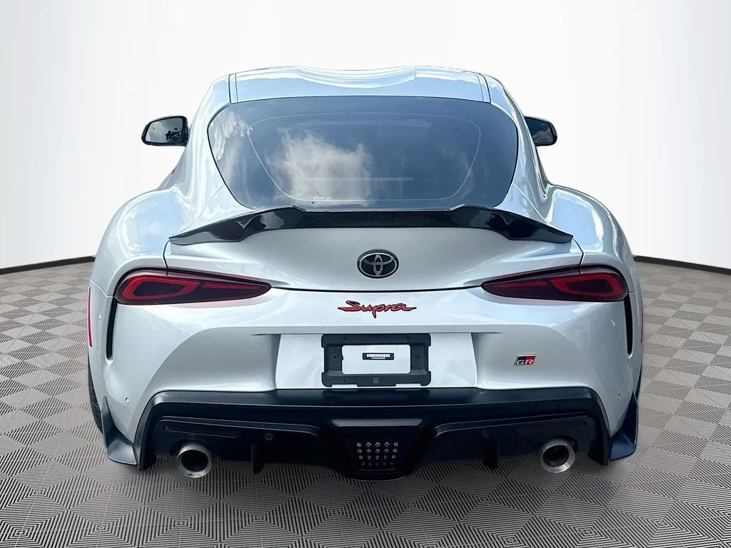 Used 2022 Gray Toyota 3.0 image 7
