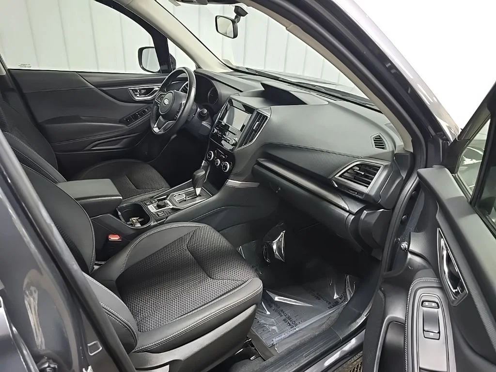 Used 2022 Gray Subaru Premium image 18