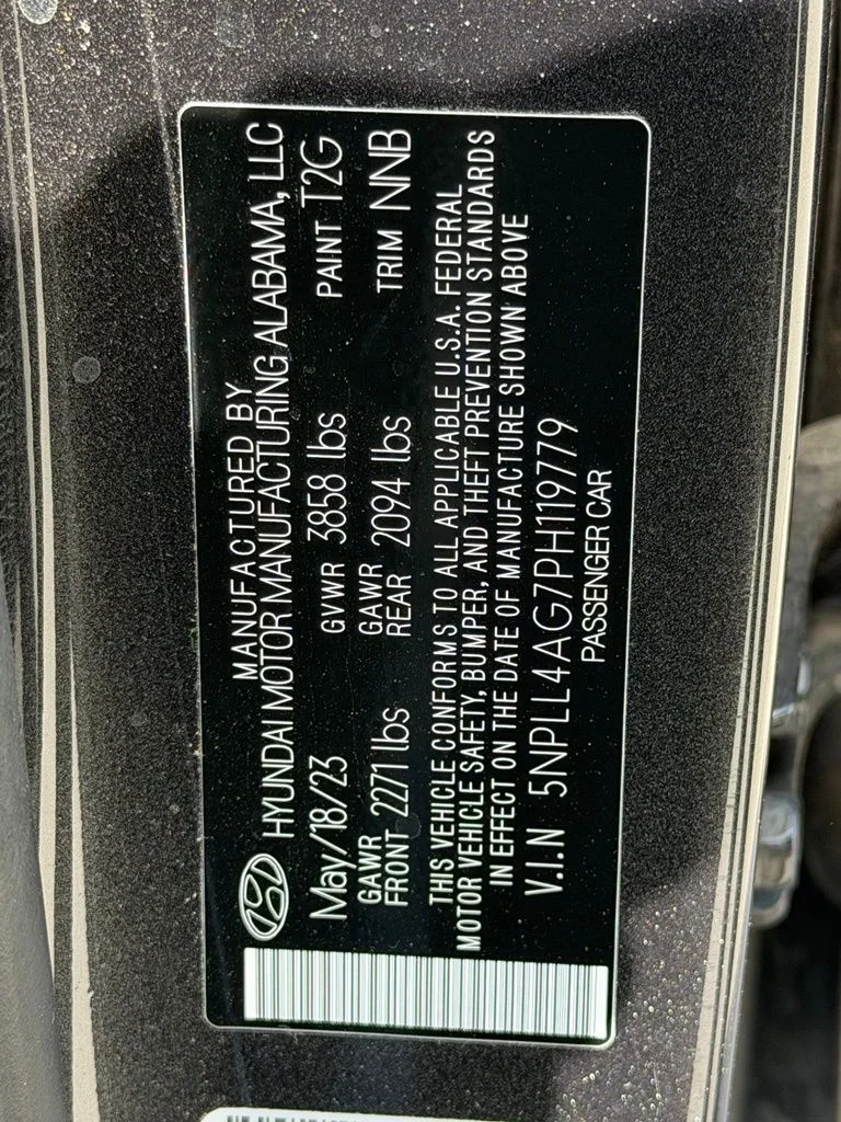 Certified Used 2023 Gray Hyundai SE image 24