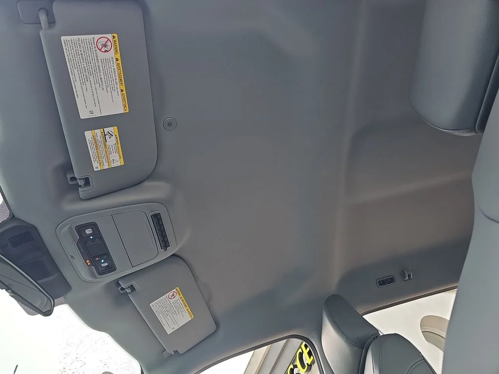 New 2026 Oxford White Ford F-250® XL image 29