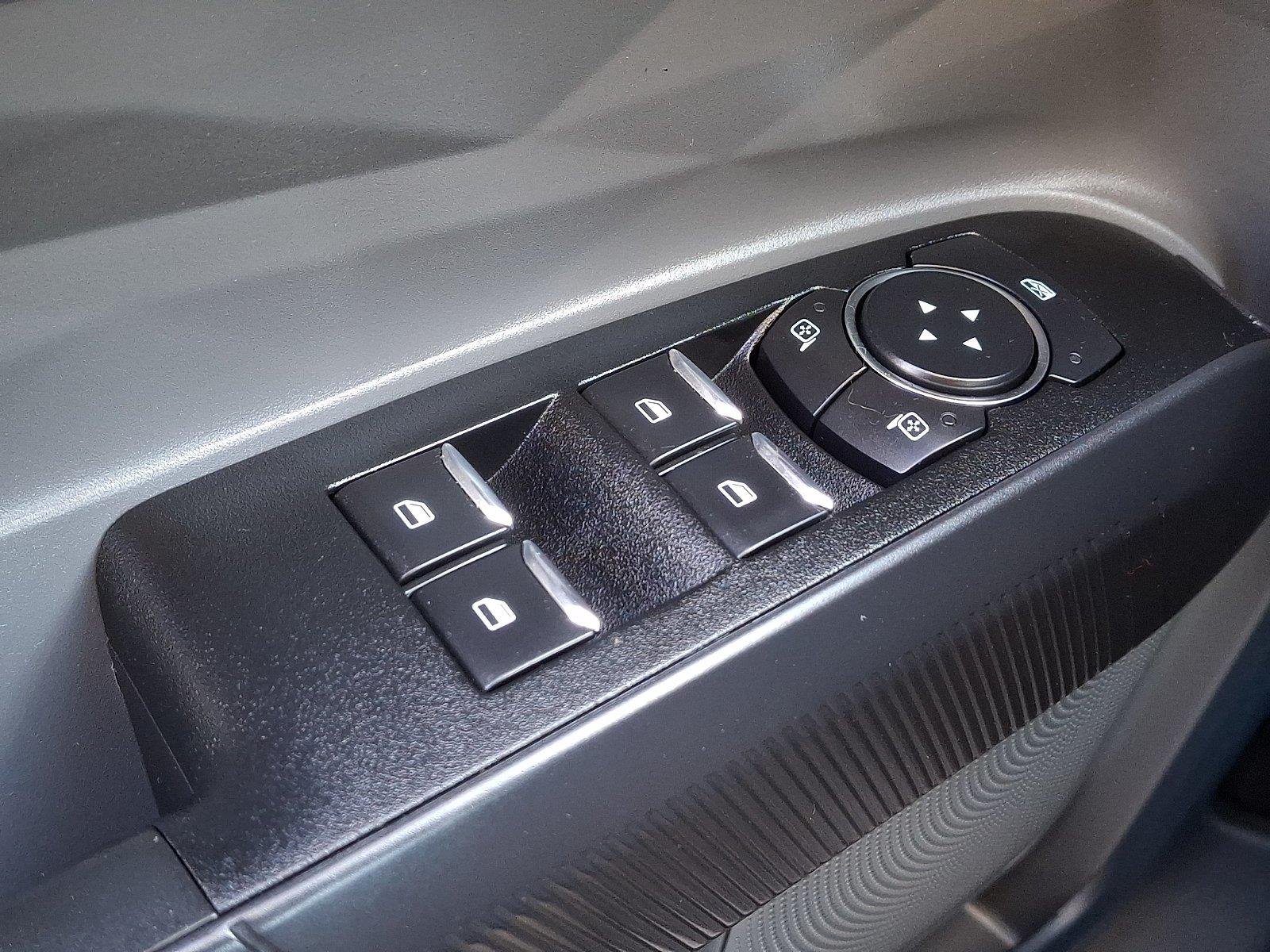 Used 2022 Oxford White Ford XL image 25