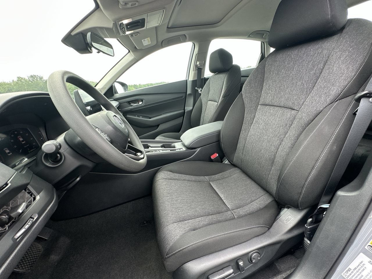 New 2026 Urban Gray Pearl Honda SE image 11