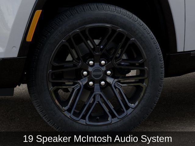 New 2026 Bright White Clear-Coat Exterior Paint Jeep Limited Reserve image 9