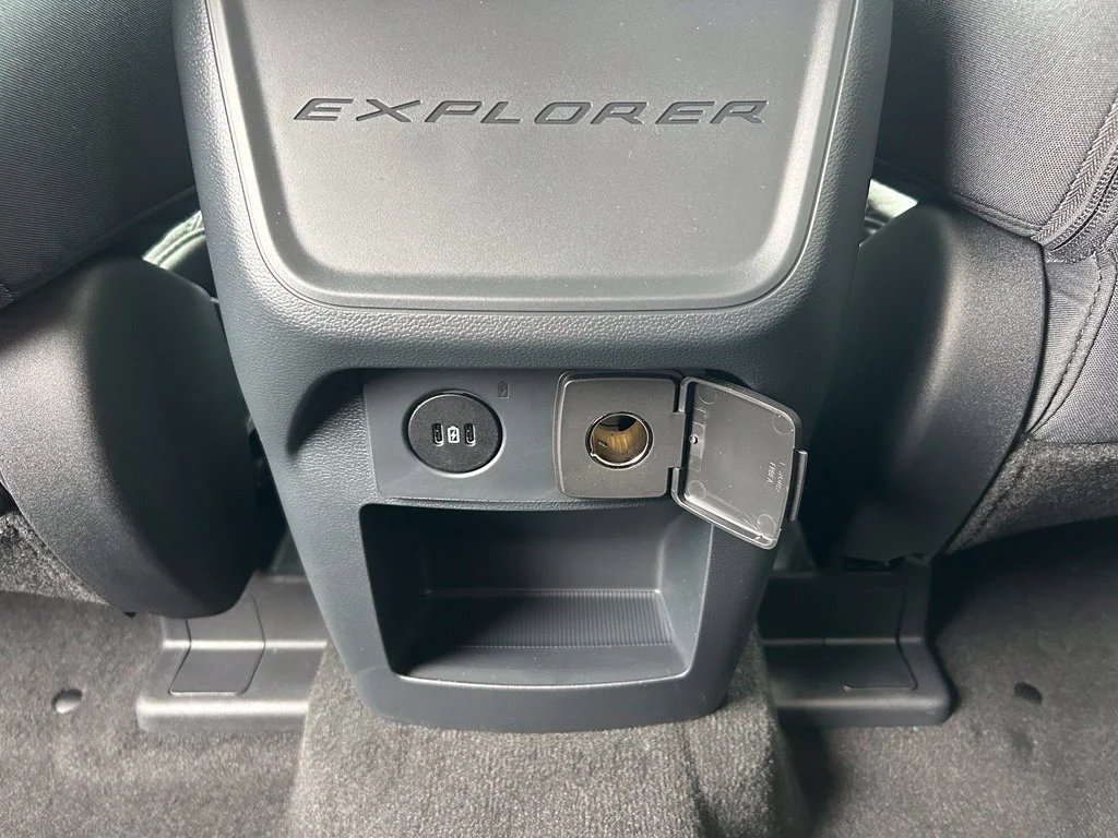 New 2026 Carbonized Gray Metallic Ford Active image 30