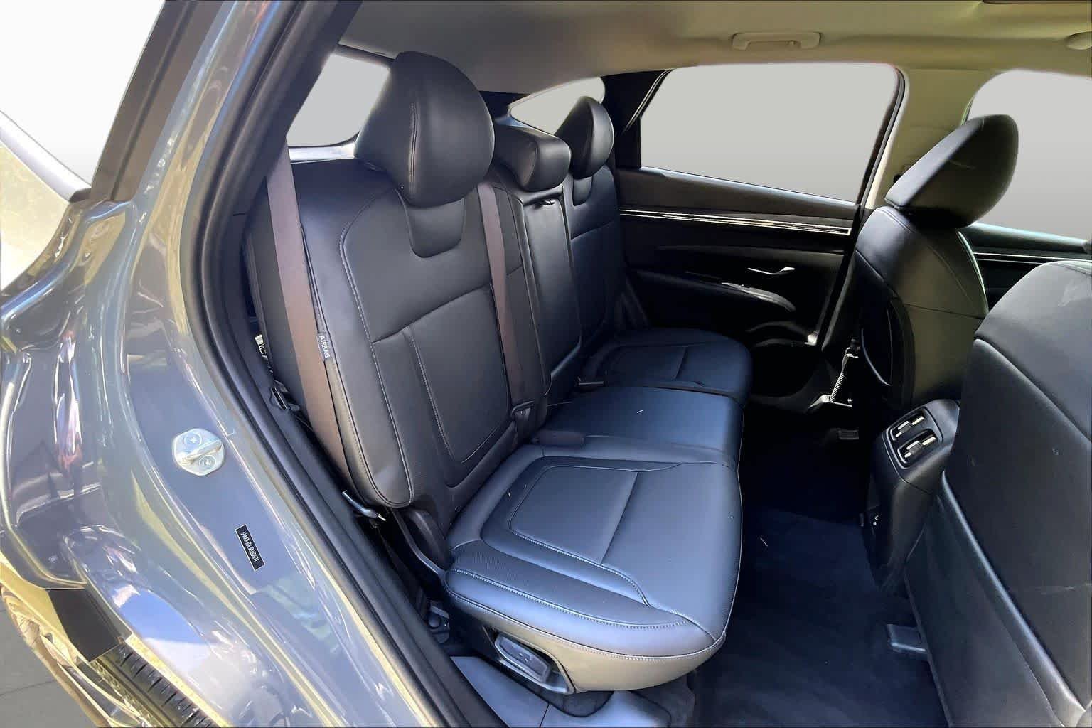 Used 2024 Hampton Gray Hyundai SEL image 21